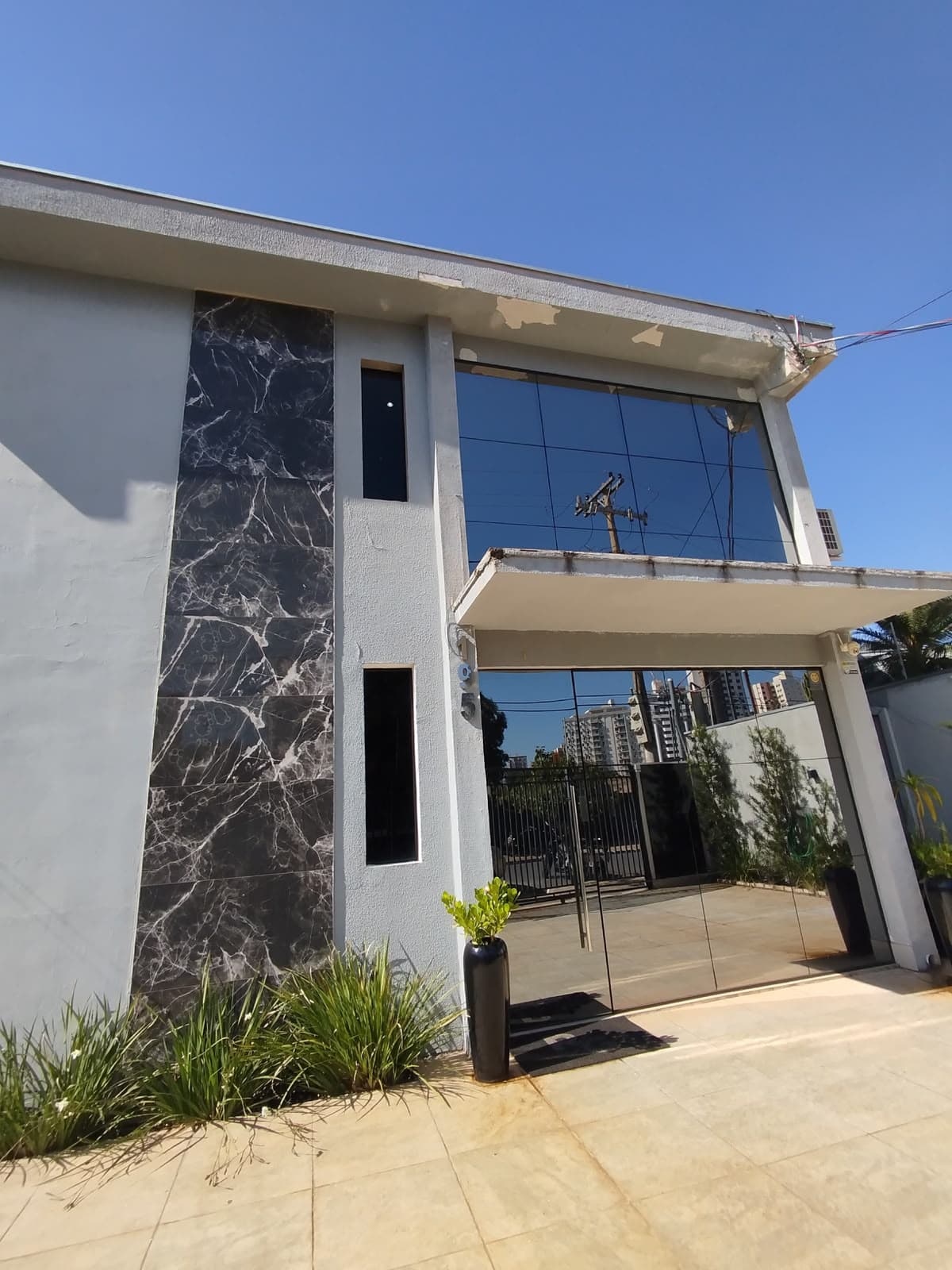 Fachada do escritório